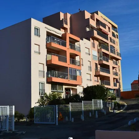 Grand T2 Lumineux Avec Parking A 300m De La De - Fr-1-225c-534 Apartment *